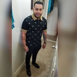 Meet your Posher, Esteban